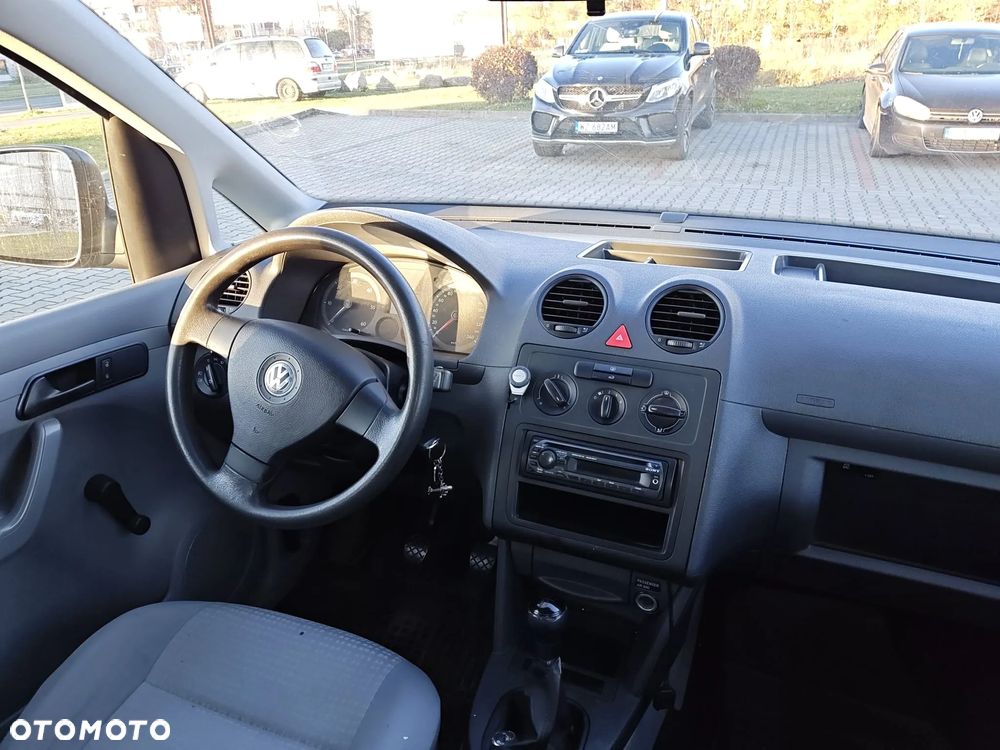Volkswagen Caddy - 3