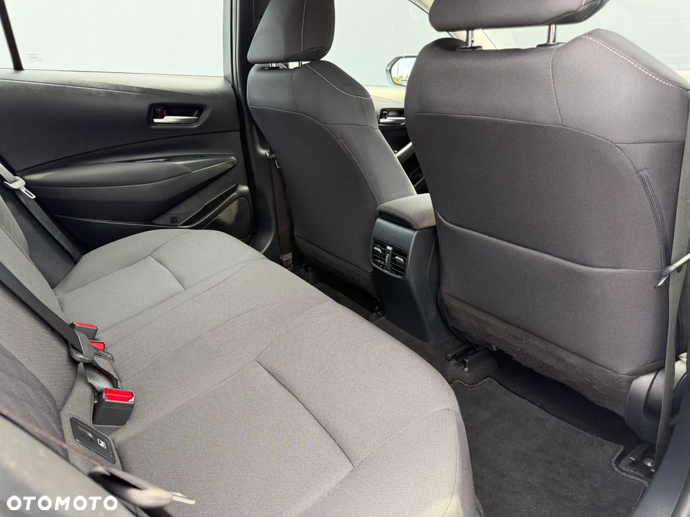 Toyota Corolla 1.5 Comfort - 23