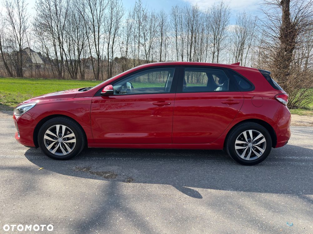 Hyundai i30 1.6 CRDi Premium DCT - 3