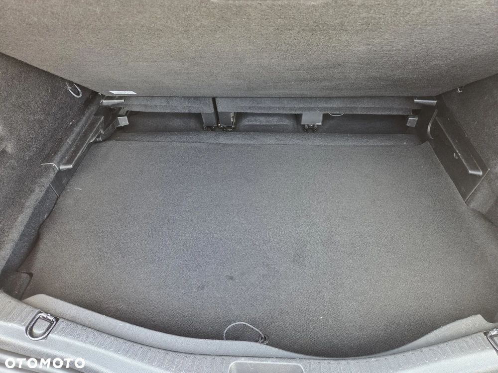 Renault Scenic TCe 140 GPF LIMITED - 23
