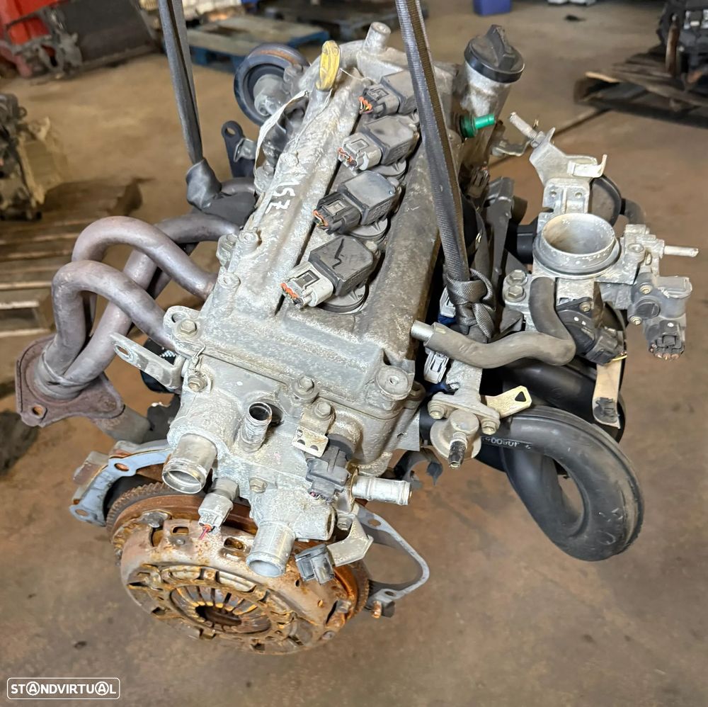 Motor Toyota Yaris  1.0i Ref: 1SZ - 4