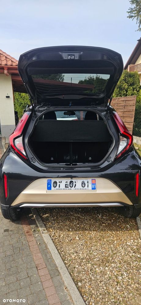 Toyota Aygo X 1.0 VVT-i Executive CVT - 35