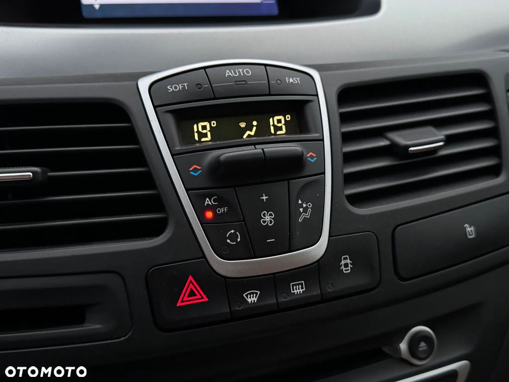 Renault Laguna 2.0 16V Turbo GT - 15