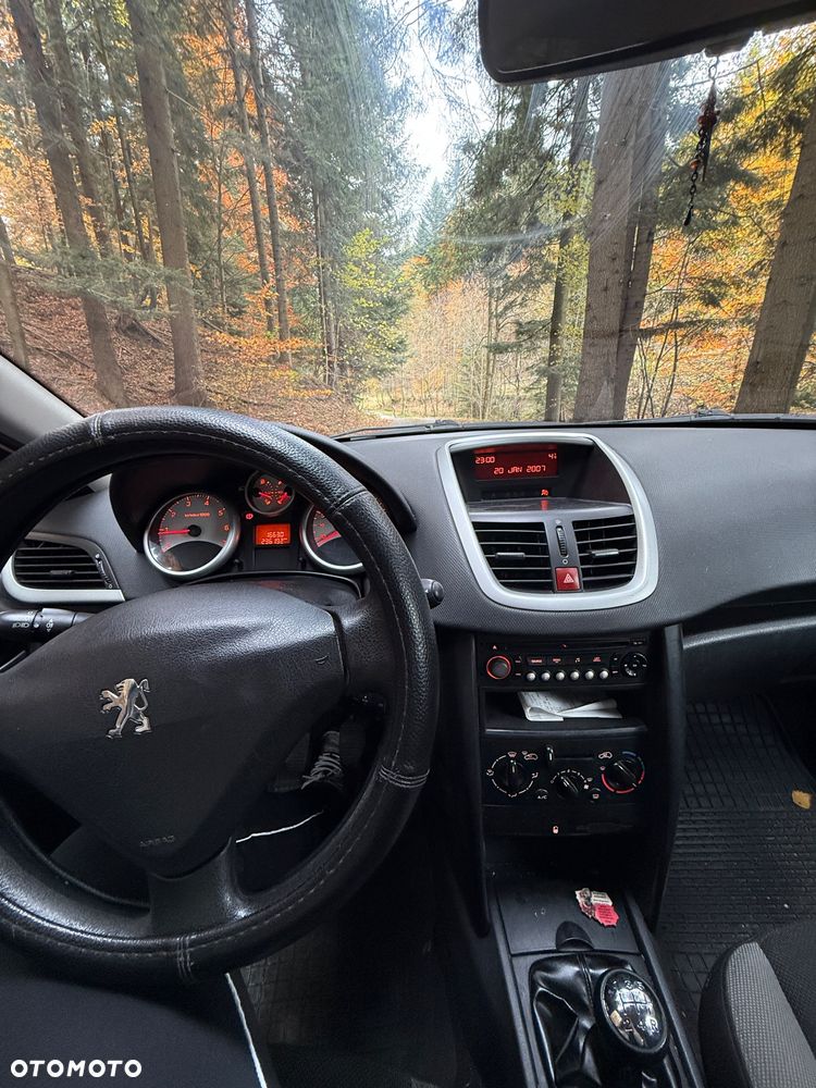 Peugeot 207 1.4 16V Presence - 8