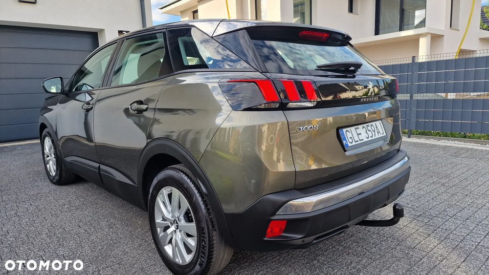Peugeot 3008 PureTech 130 Stop & Start GPF Allure - 16