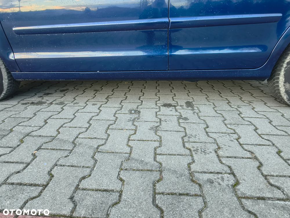 Volkswagen Polo 1.4 16V Trendline - 19