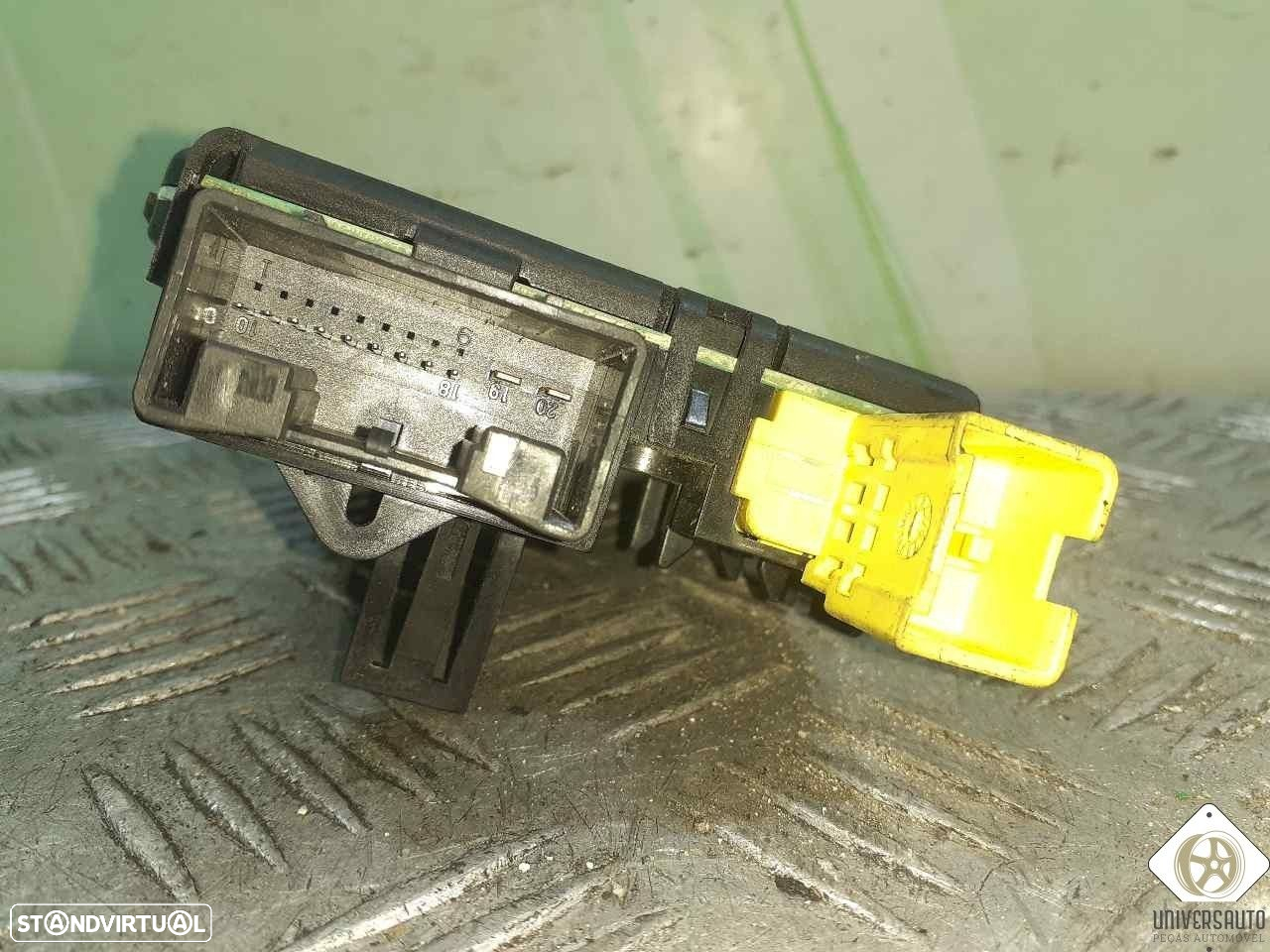 MODULO ELECTRONICO VOLKSWAGEN TOURAN 2007 - 4