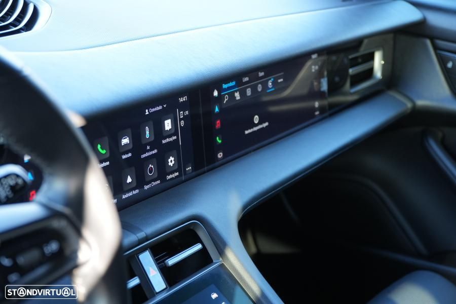 Porsche Taycan Sport Turismo bateria Performance Plus - 18