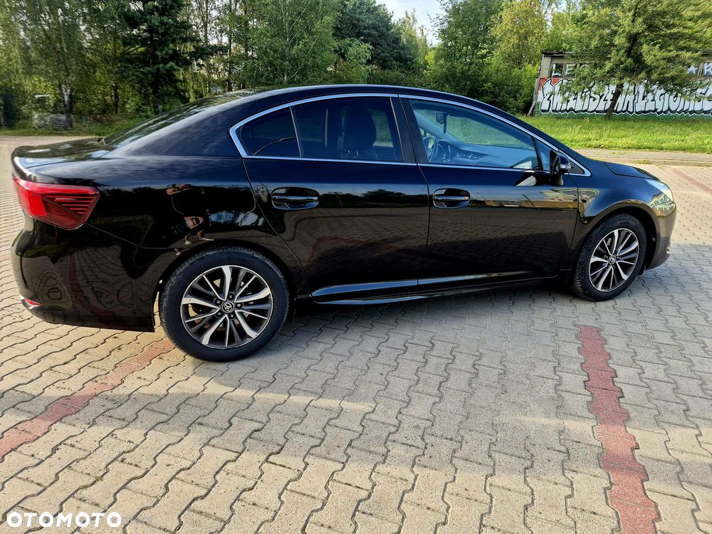Toyota Avensis 1.8 Prestige - 4
