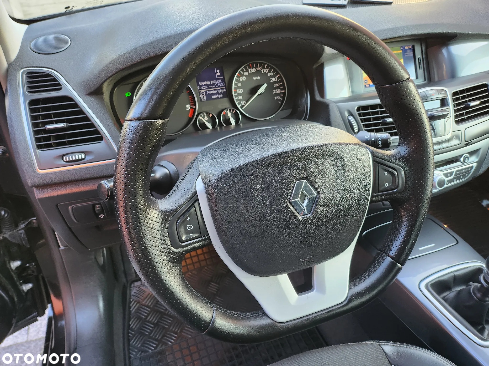 Renault Laguna - 14