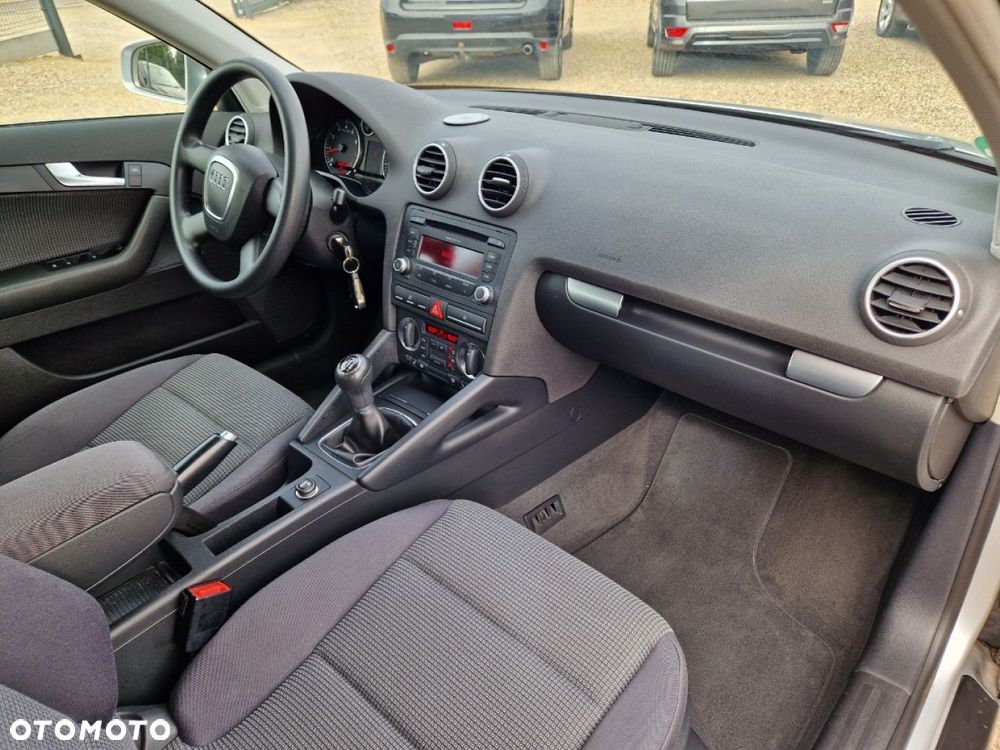 Audi A3 Sportback 1.4T FSI Ambiente - 18