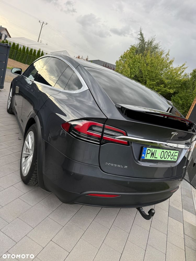 Tesla Model X Long Range Plus - 19