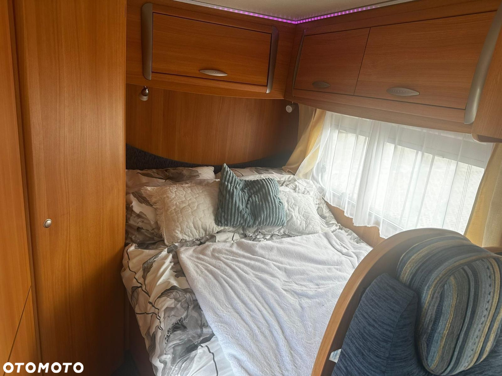 Ford Transit - 24