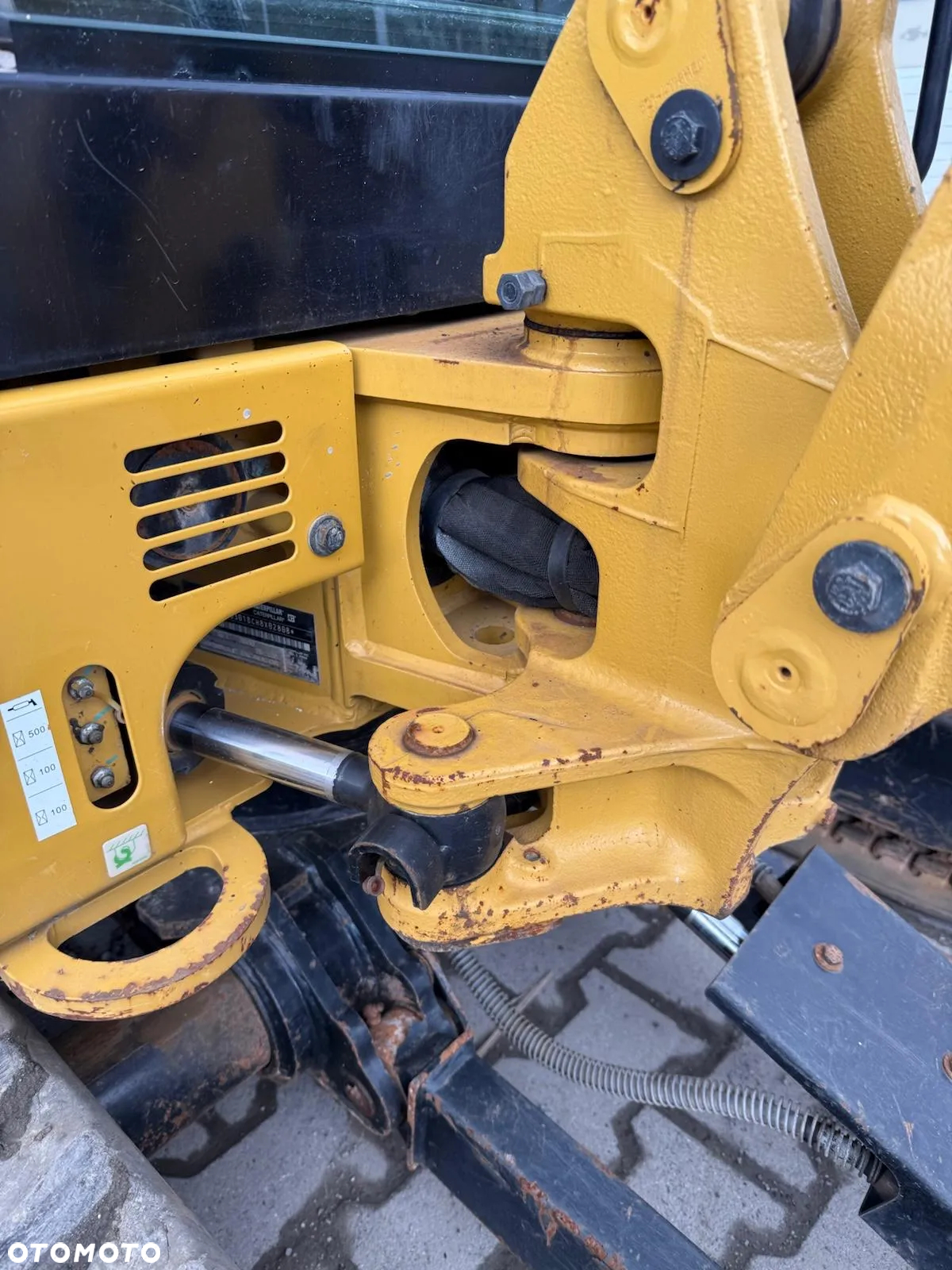 Caterpillar 301.8 - 11