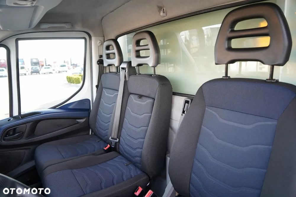 Iveco DAILY 35-140 / CHŁODNIA / THERMO KING / REGAŁY / MANUAL / BLIŹNIAK / - 29