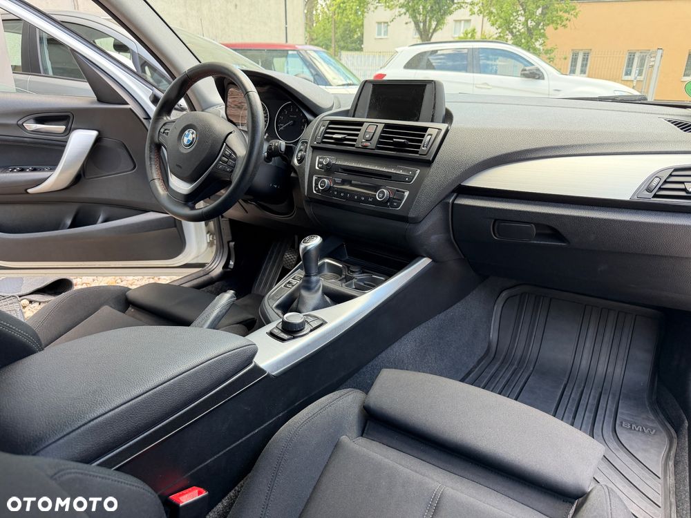 BMW Seria 1 116i Sport Line - 6