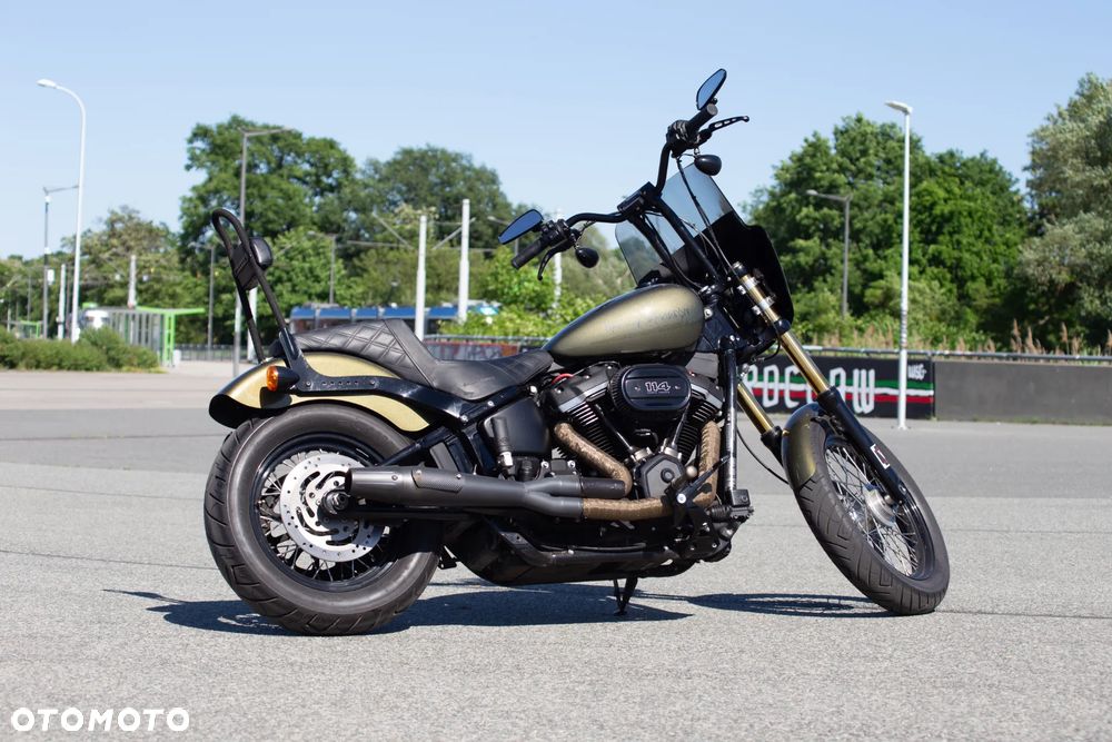 Harley-Davidson Softail Street Bob - 10