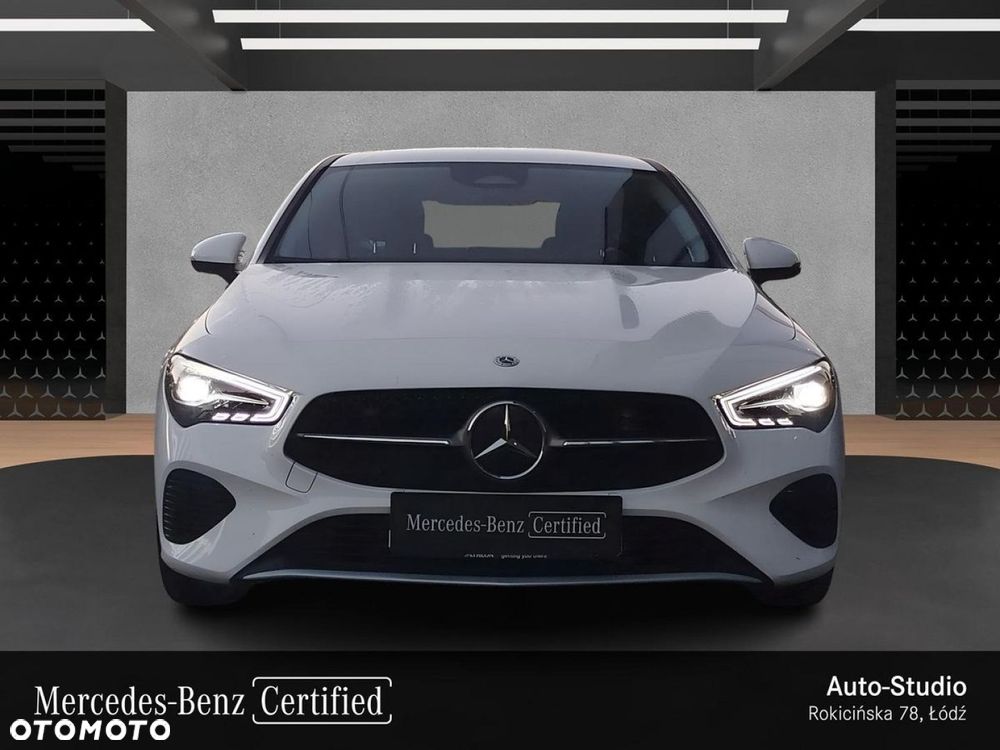 Mercedes-Benz CLA - 10