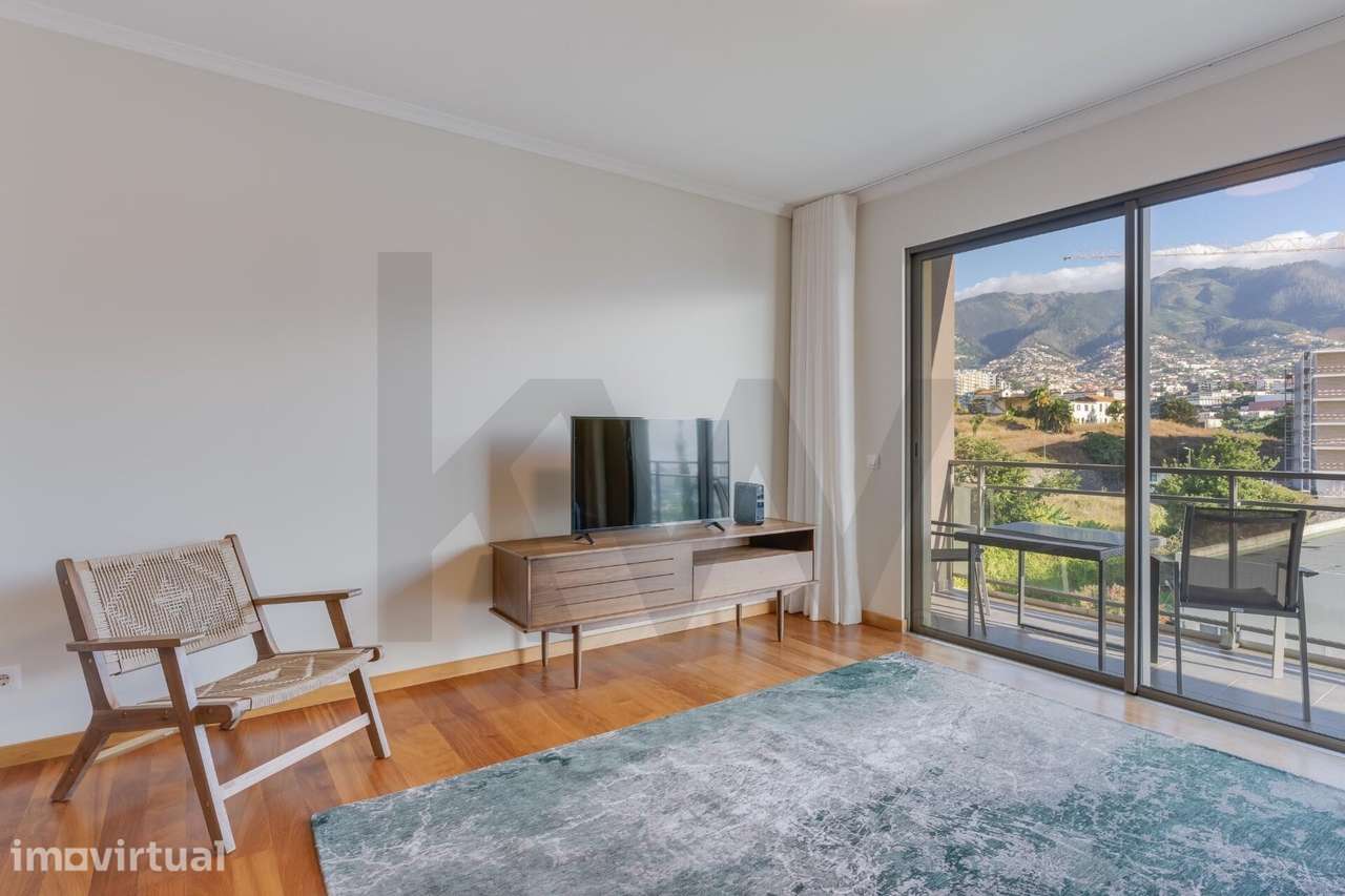 Arrendamento de longa duração: Apartamento T3 com vistas panorâmicas i - Grande imagem: 3/24