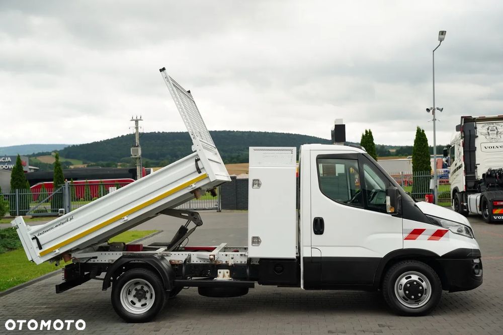 Iveco DAILY 35-160 / WYWROTKA ALUMINIOWA 3 STRONNA / BLIŹNIAK / MANUAL / BLOKADA MOSTU / SPROWADZONY / EURO 6 - 7