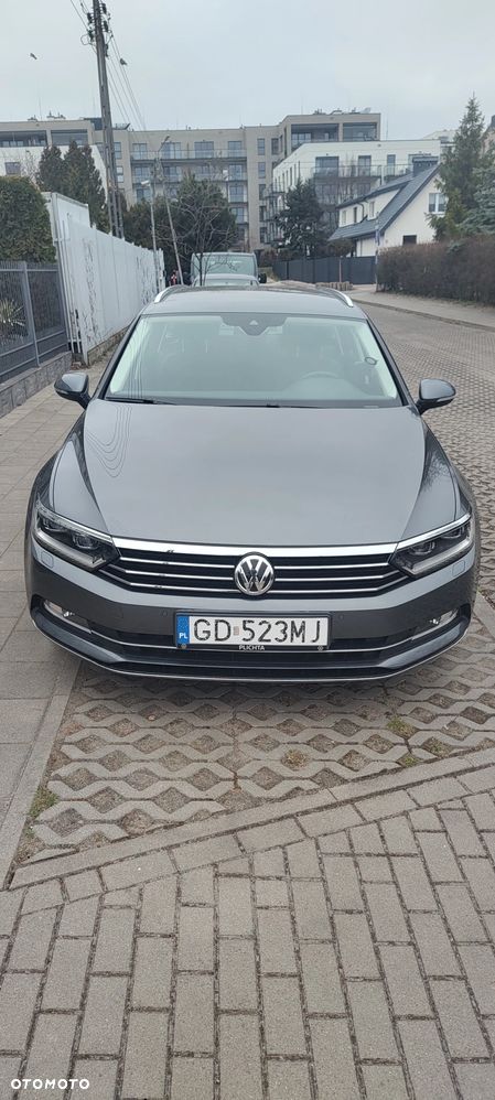 Volkswagen Passat 1.8 TSI BMT Highline DSG - 1