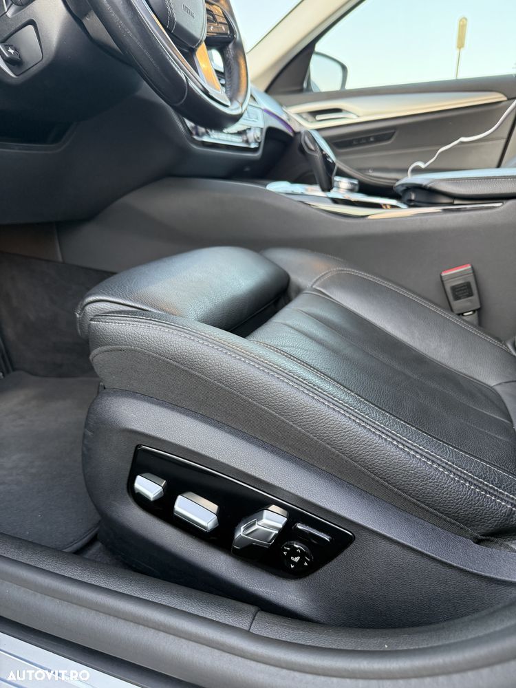 BMW Seria 5 520d AT - 19