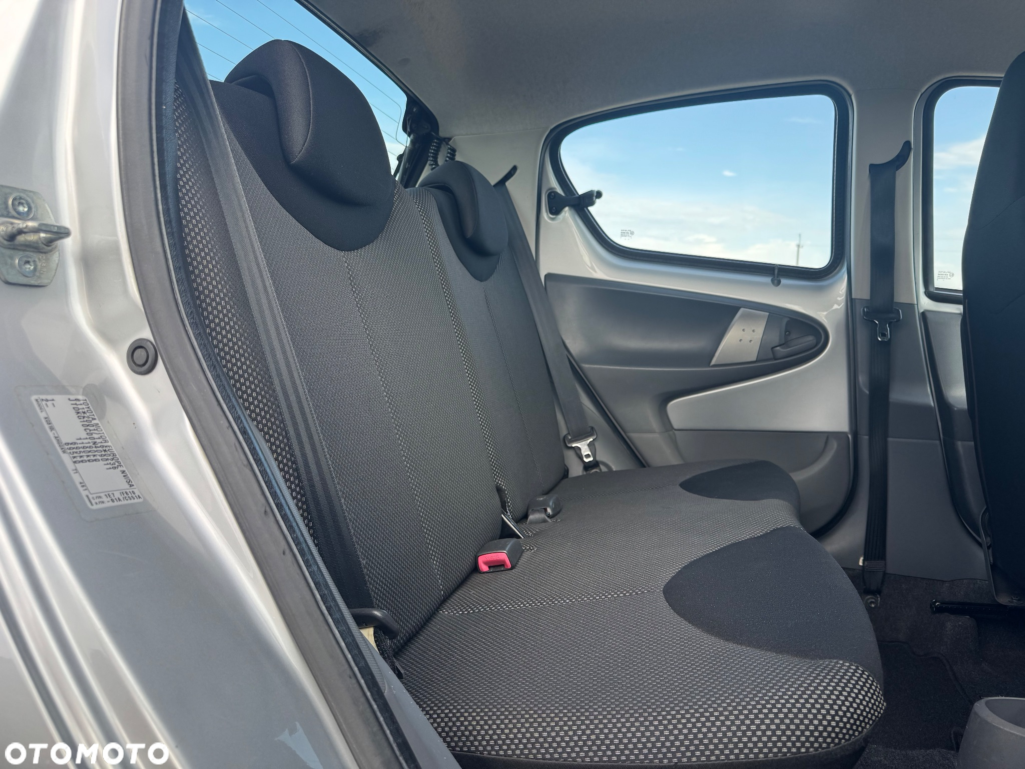 Toyota Aygo 1.0 VVT-i Luna MM A/C - 14