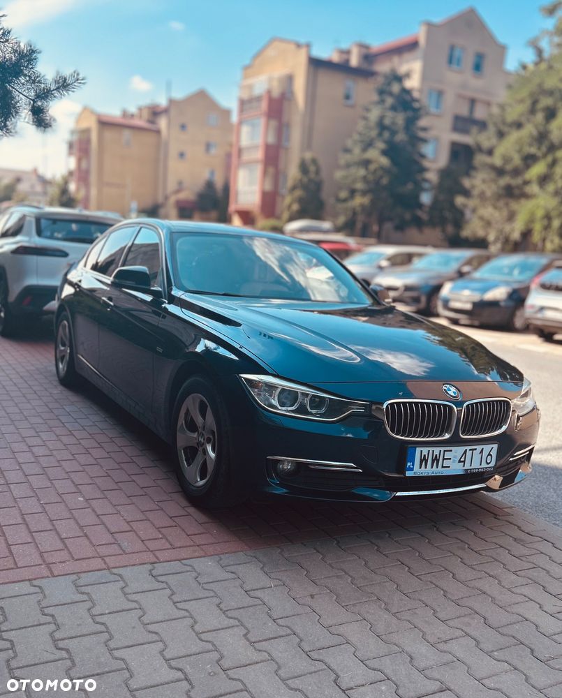 BMW Seria 3 320i Efficient Dynamics Sport Line - 3
