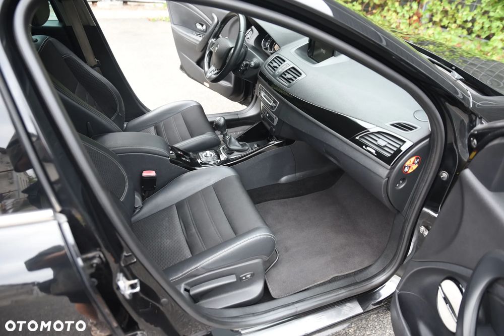 Renault Megane Grandtour ENERGY dCi 130 Start & Stopp Bose Edition - 19