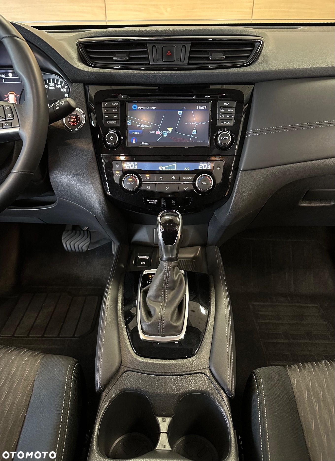 Nissan X-Trail 1.7 dCi N-Connecta 2WD Xtronic - 13