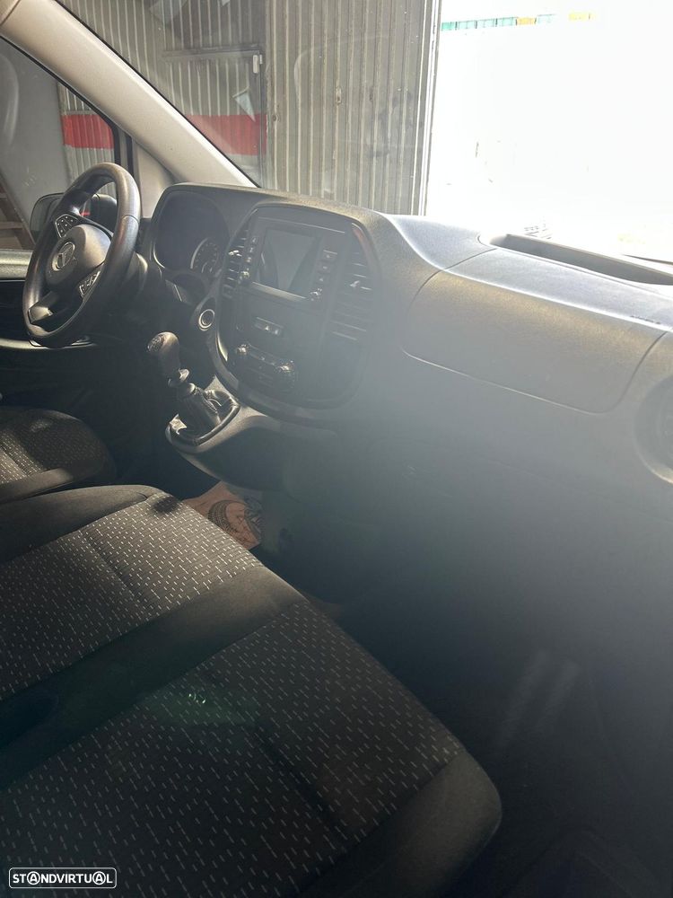 Mercedes-Benz VITO 110 DCI - 23