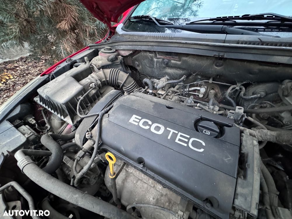 Chevrolet Cruze 1.6 BASE G1 - 17