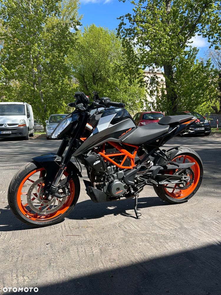 KTM Duke - 4