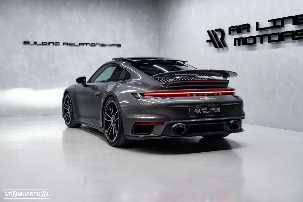 Porsche 911 (992) Turbo S - 13