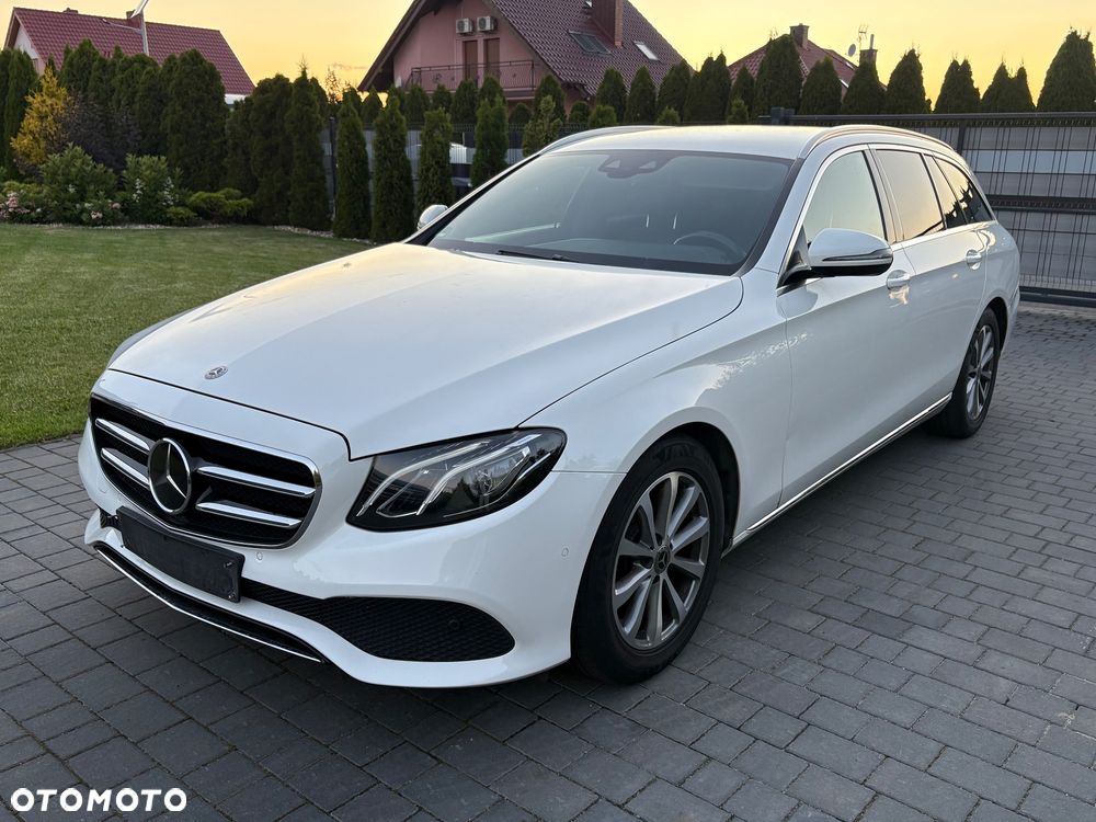 Mercedes-Benz Klasa E 220 d 9G-TRONIC Avantgarde - 10