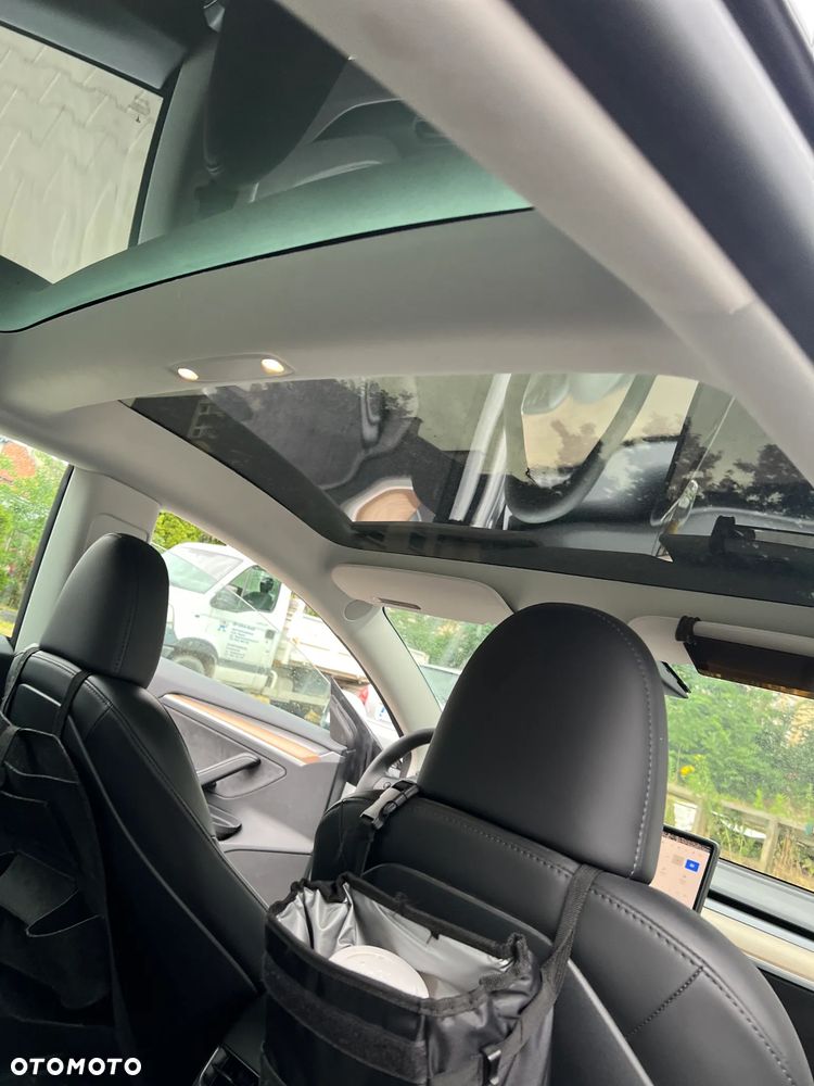 Tesla Model 3 Standard Reichweite Plus Hinterradantrieb - 23