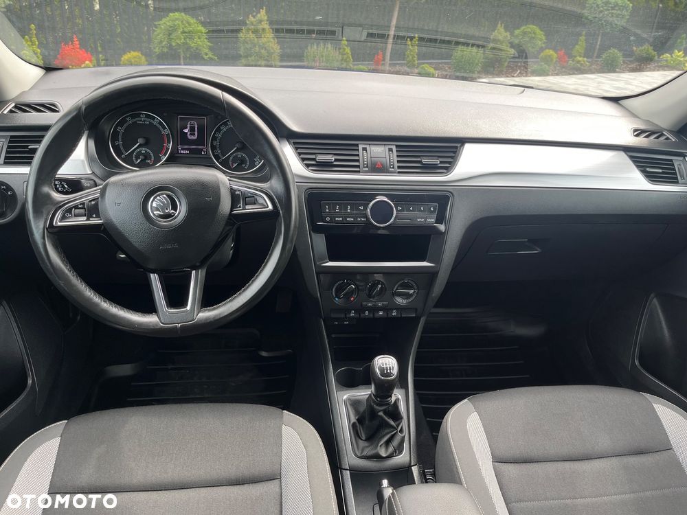 Skoda RAPID 1.0 TSI Ambition - 9