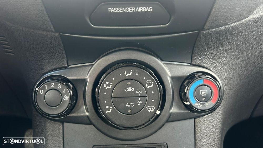 Ford Fiesta 1.6 TDCI Techno ECOnetic - 7