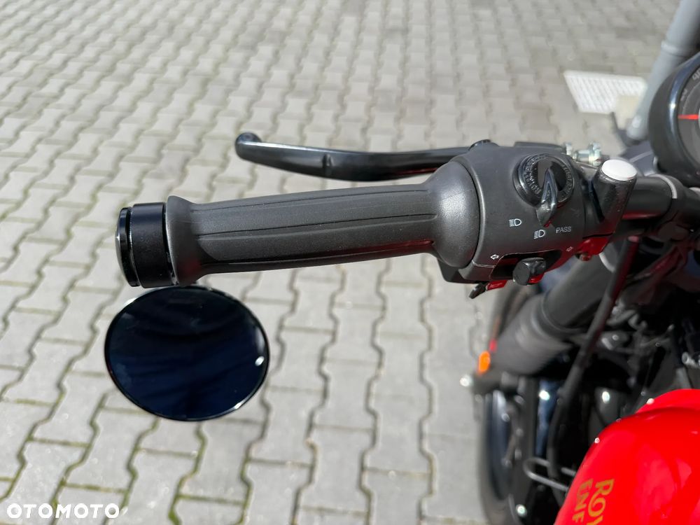 Royal Enfield HNTR - 23