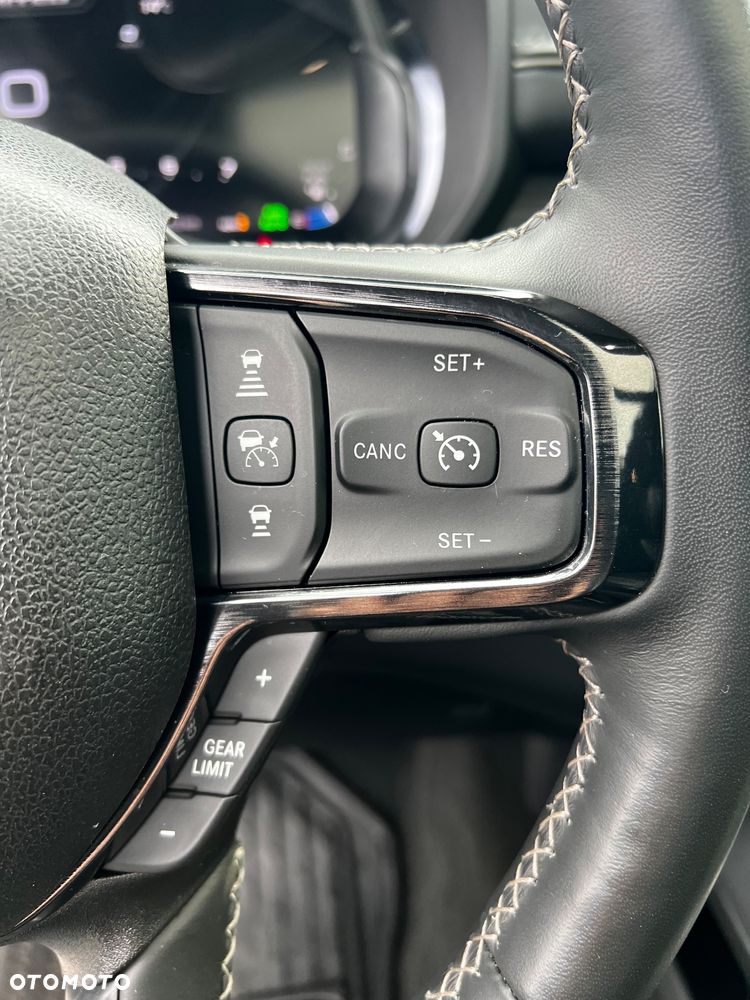 RAM 1500 Crew Cab Limited - 18