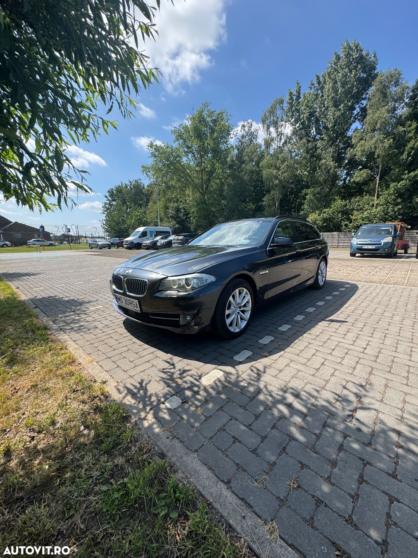 BMW Seria 5 530d xDrive - 1