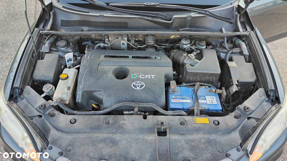 Toyota RAV4 2.2 D-CAT Premium - 18