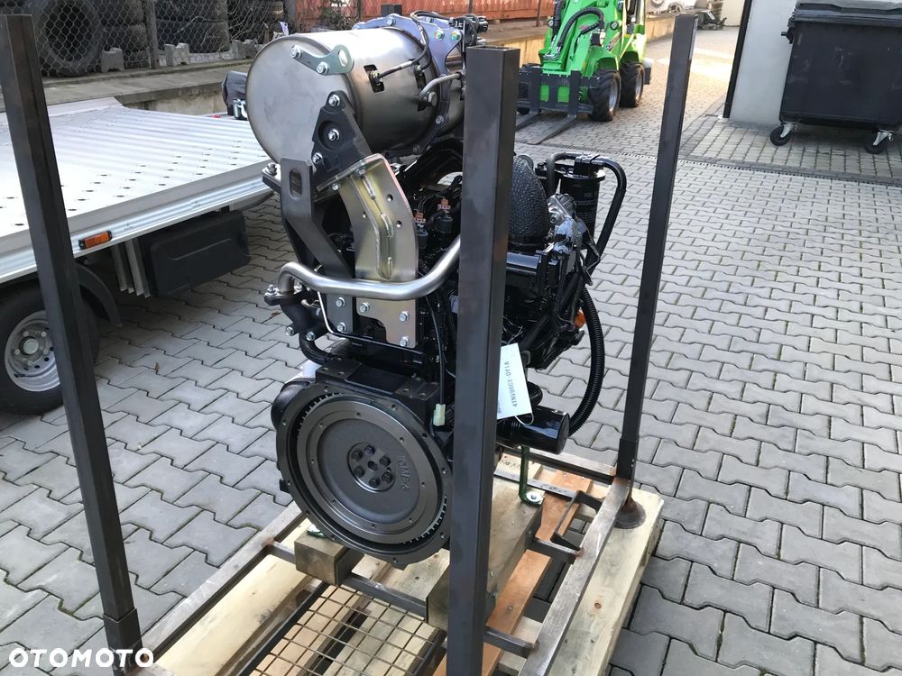 SILNIK YANMAR 4TNV 86CT 25956-2889 24500 NETTO - 6