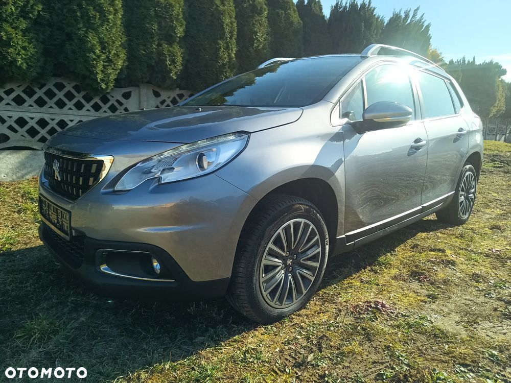 Peugeot 2008 1.6 BlueHDi Style - 3