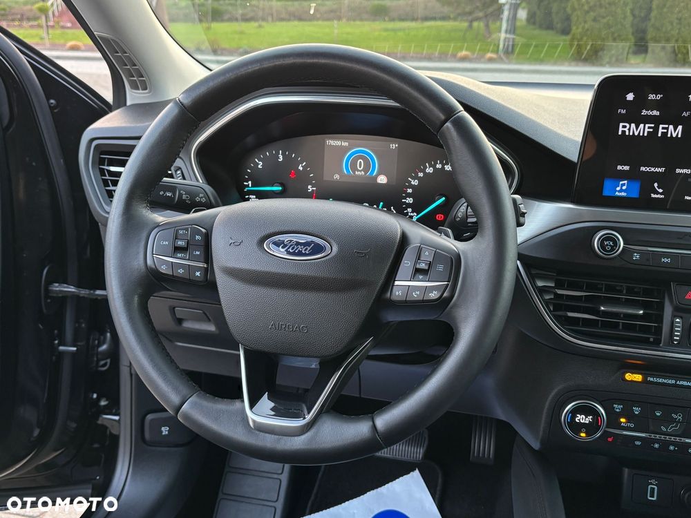 Ford Focus 2.0 EcoBlue Titanium - 14