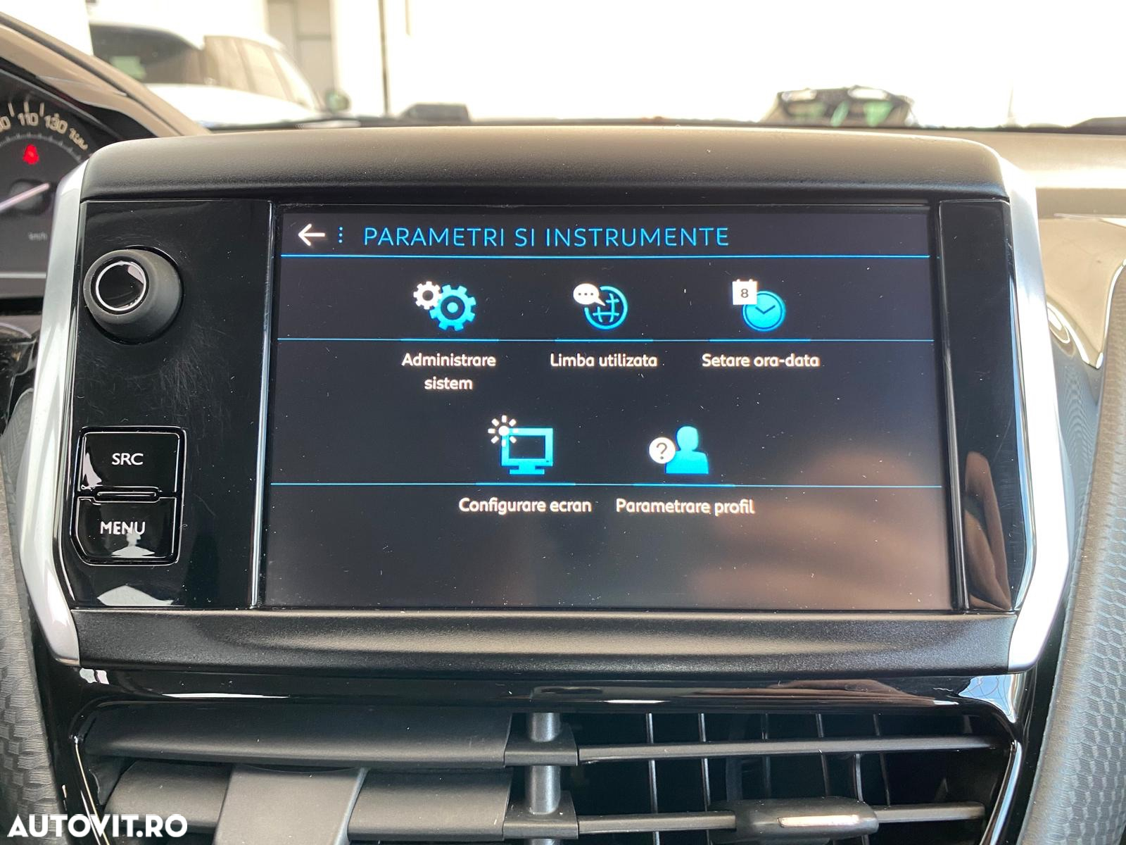 Peugeot 2008 1.2 PureTech Turbo Allure - 13