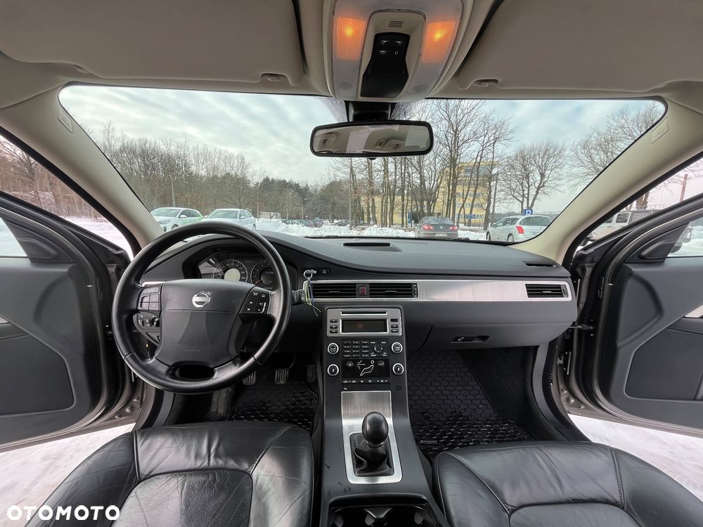 Volvo V70 2.0 - 10
