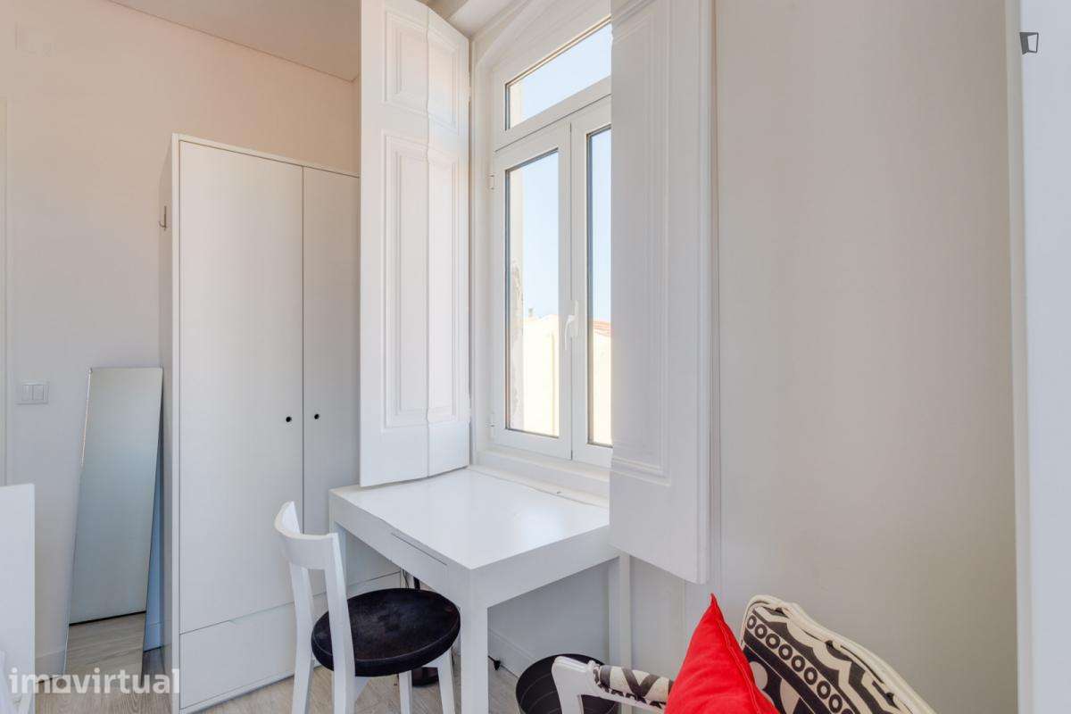 Quarto - localizado em Campolide Lisbon - Grande imagem: 3/17