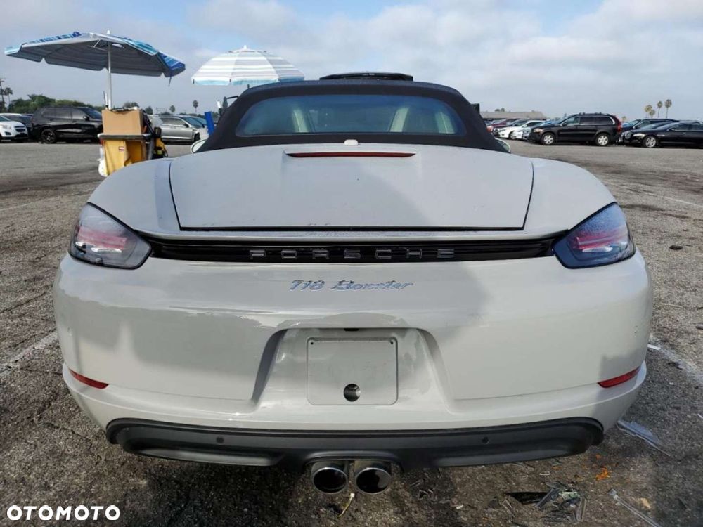 Porsche 718 Boxster - 5