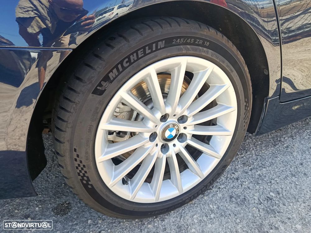 BMW 535 dA Executive - 17